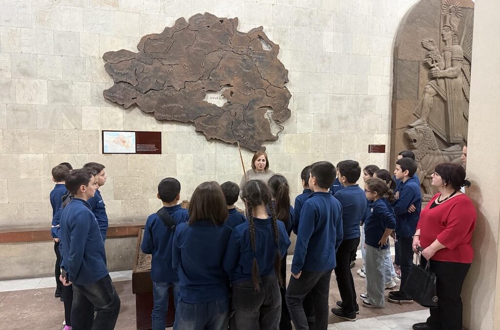 Հենց այստեղ էլ բաժանեցին նուռը